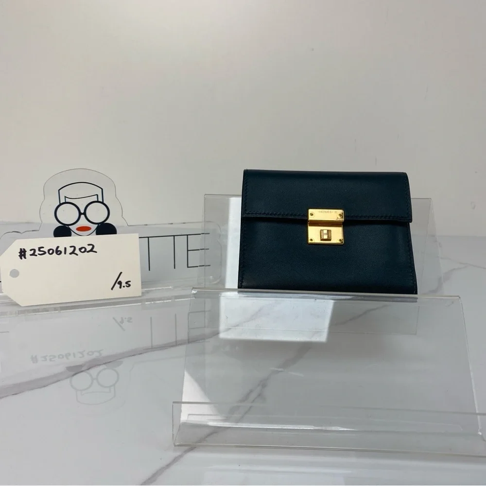 Hermès Clic 12 Wallet - Picture 2 of 7